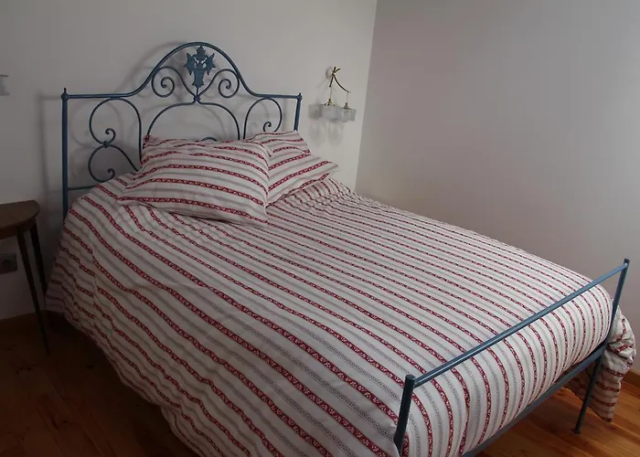 Casa Maria Da Assuncao Дом отдыха Вила-Нова-ди-Сервейра